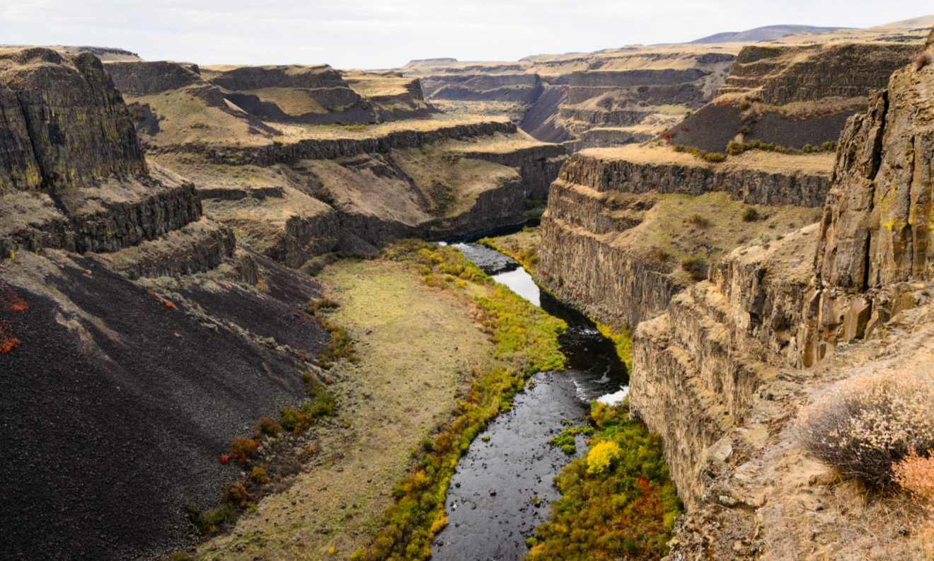 the Channeled Scablands of Washington State seen at Palouse Falls State Park 